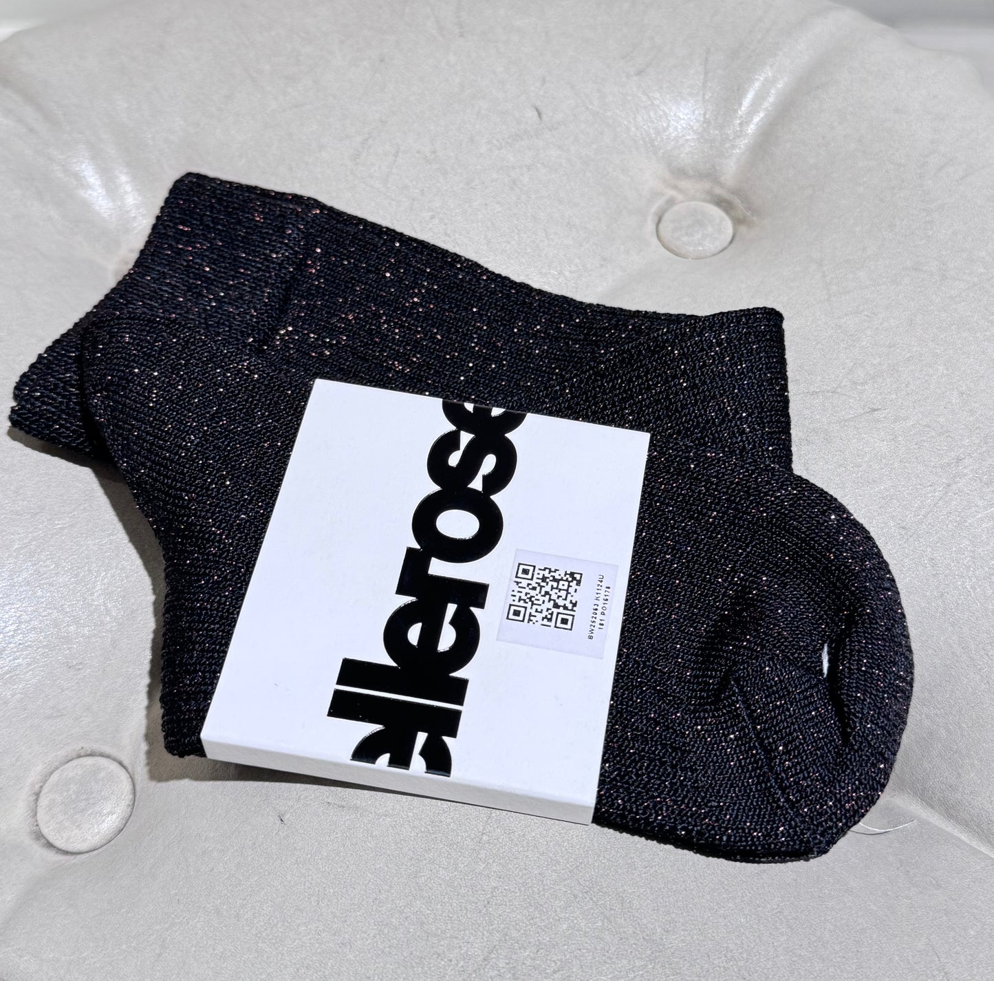 W BARIA SHINY KNEE - HIGH SOCKS - BELLEROSE - OFF BLACK