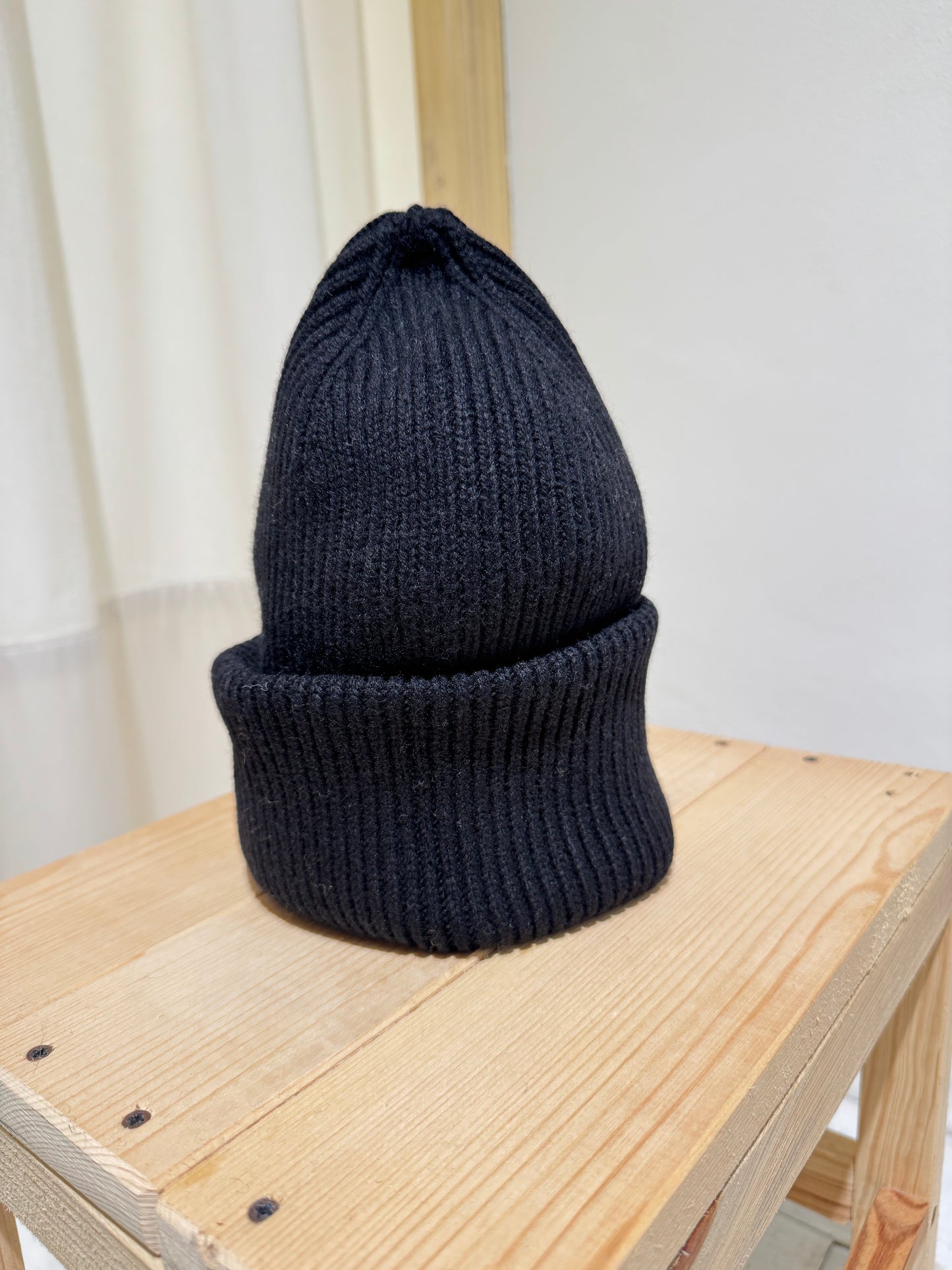 M & W Merino Wool Hat - COLORFUL STANDARD - black