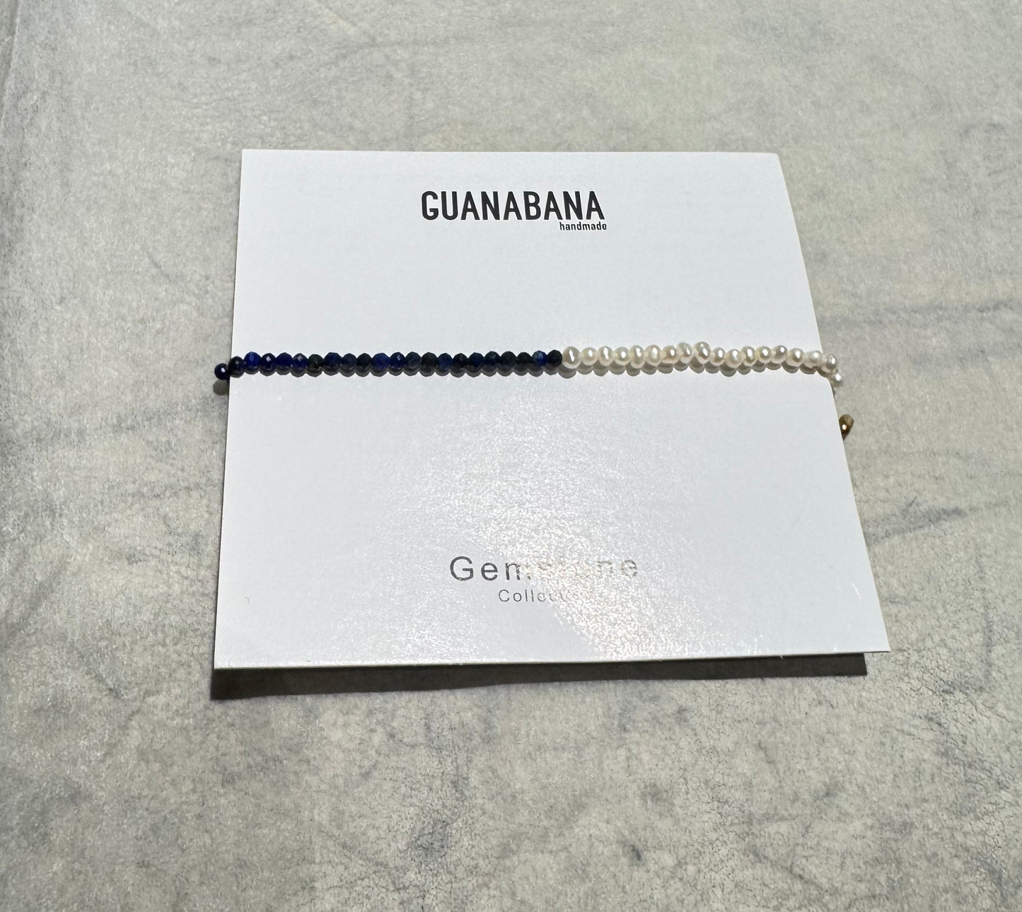 GUANABANA Gemstone - White/Blue