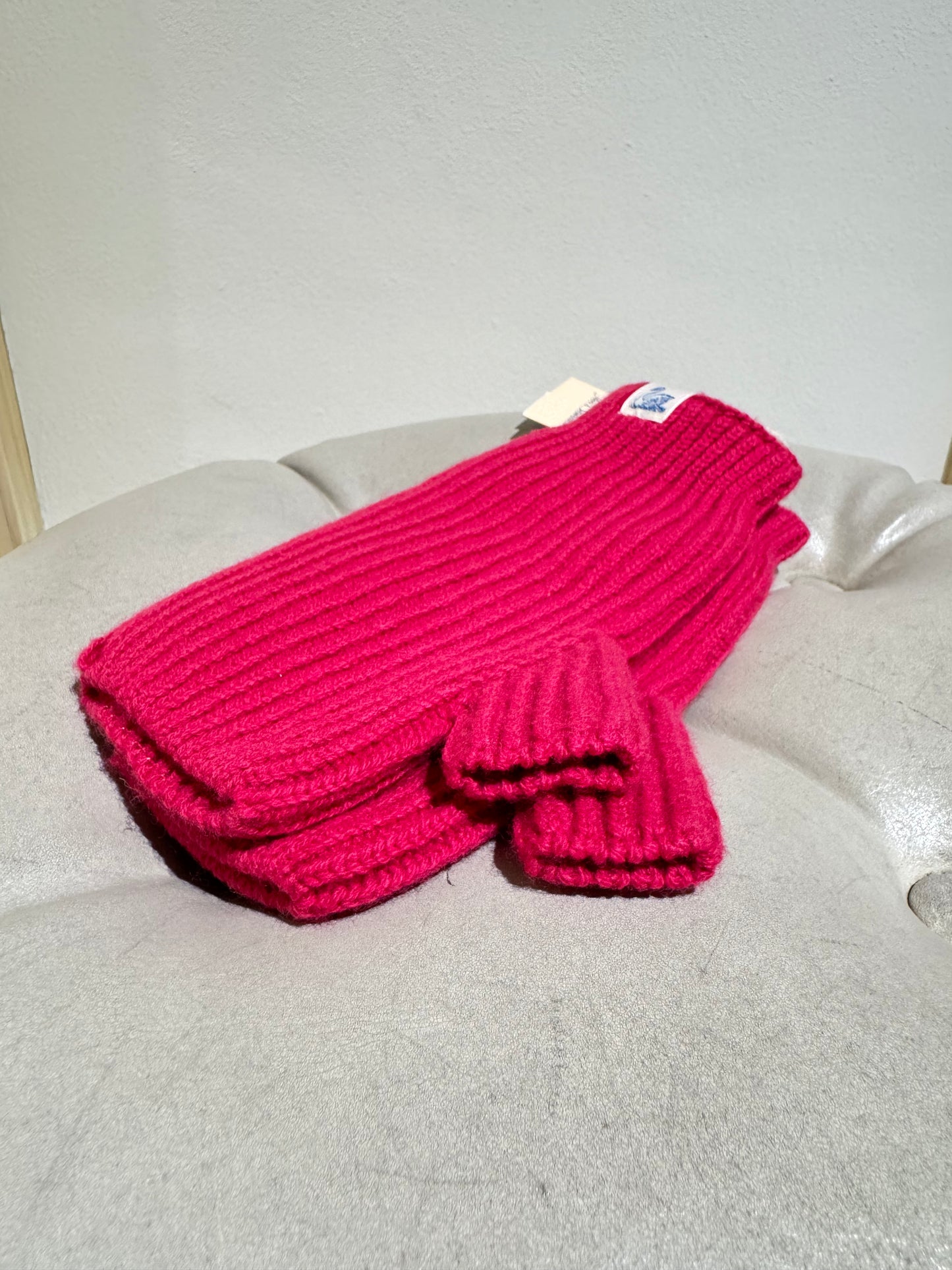 W wrist warmers, merino-silk-cashmere blend GLOVS - MERZ B SCHWANEN - PINK