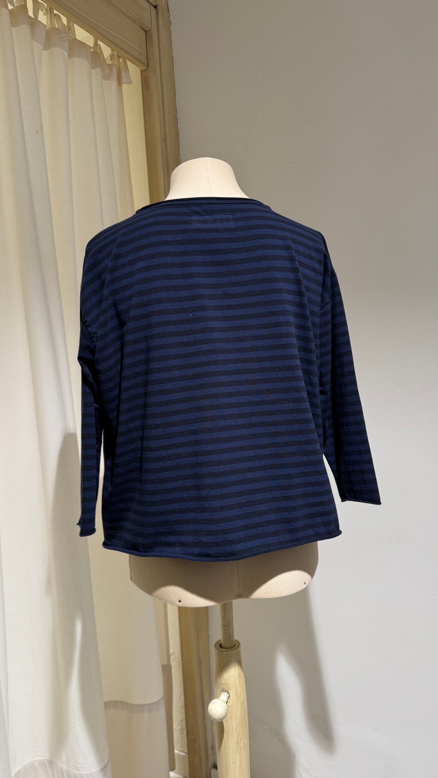 W - T-Shirt Lolita - LABO.ART - Stripped Navy/Black