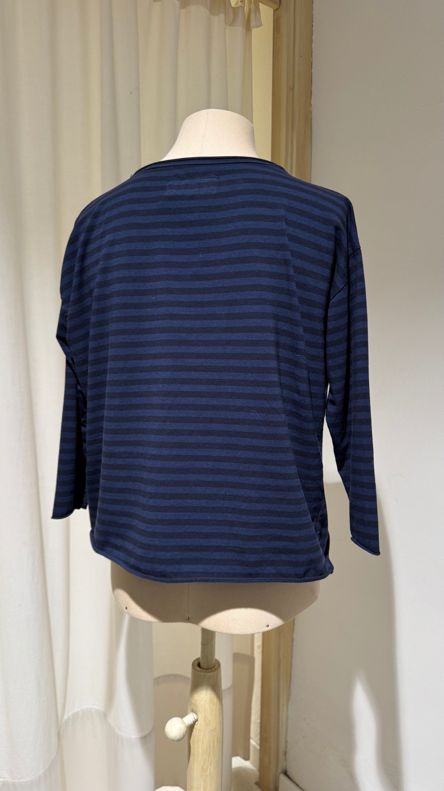 W - T-Shirt Lolita - LABO.ART - Stripped Navy/Black