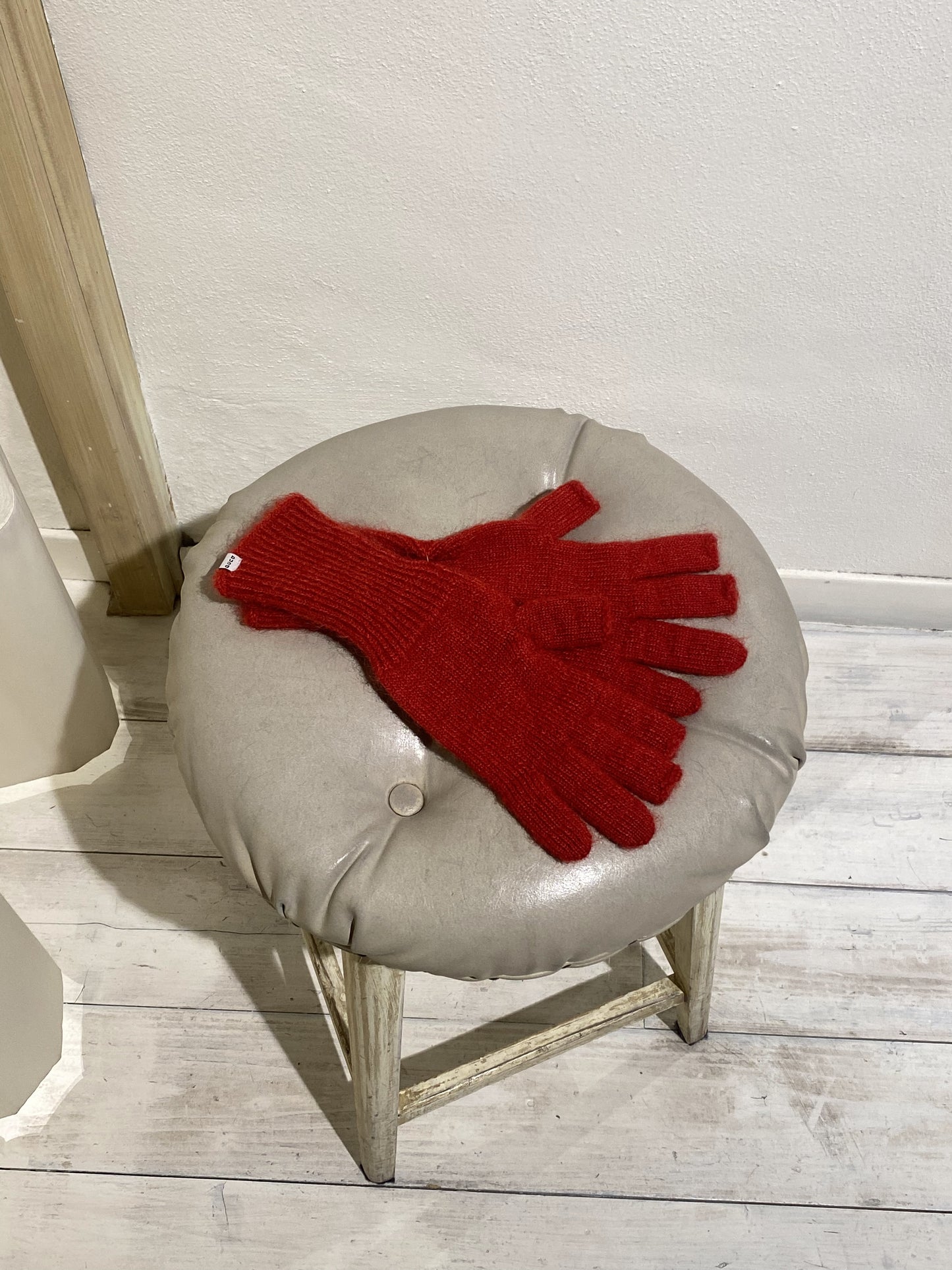 W GLOVES (3 OPEN FINGERS) PCNQ RED