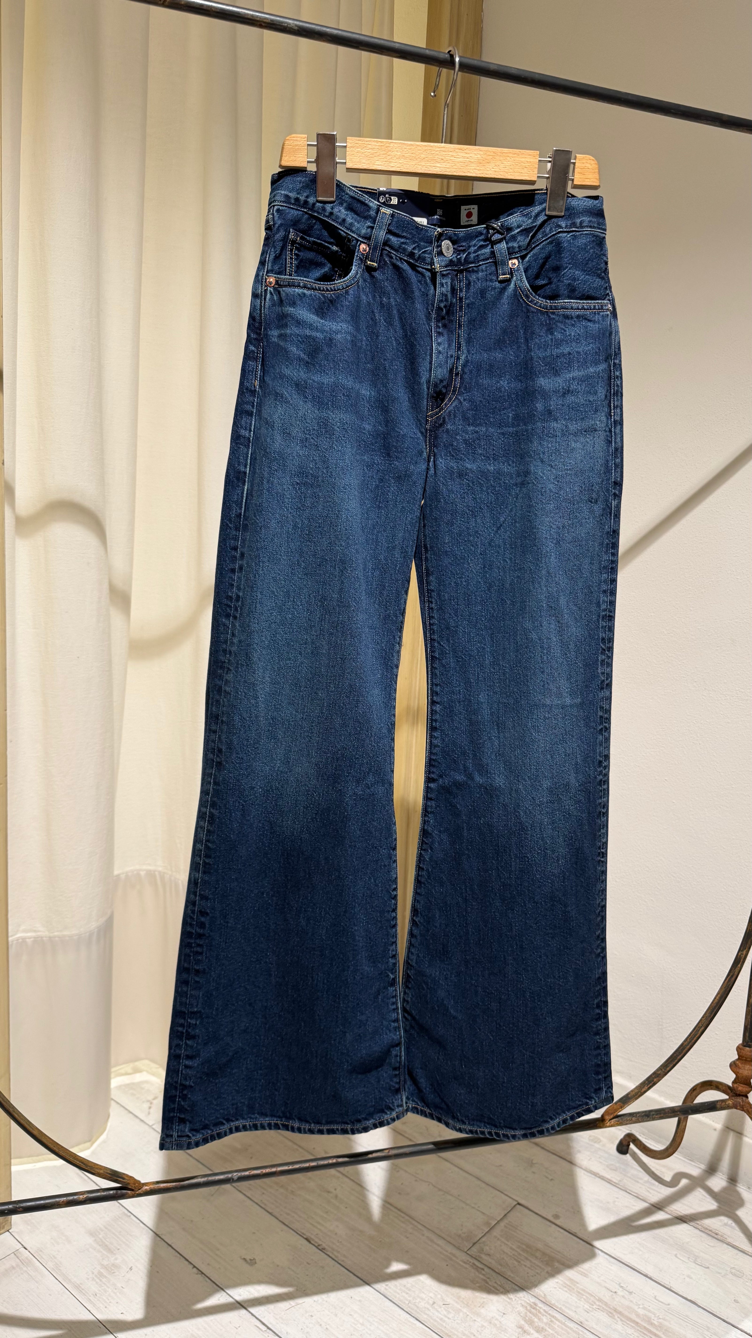 CARVE DENIM - LEVI’s® BLUE TAB