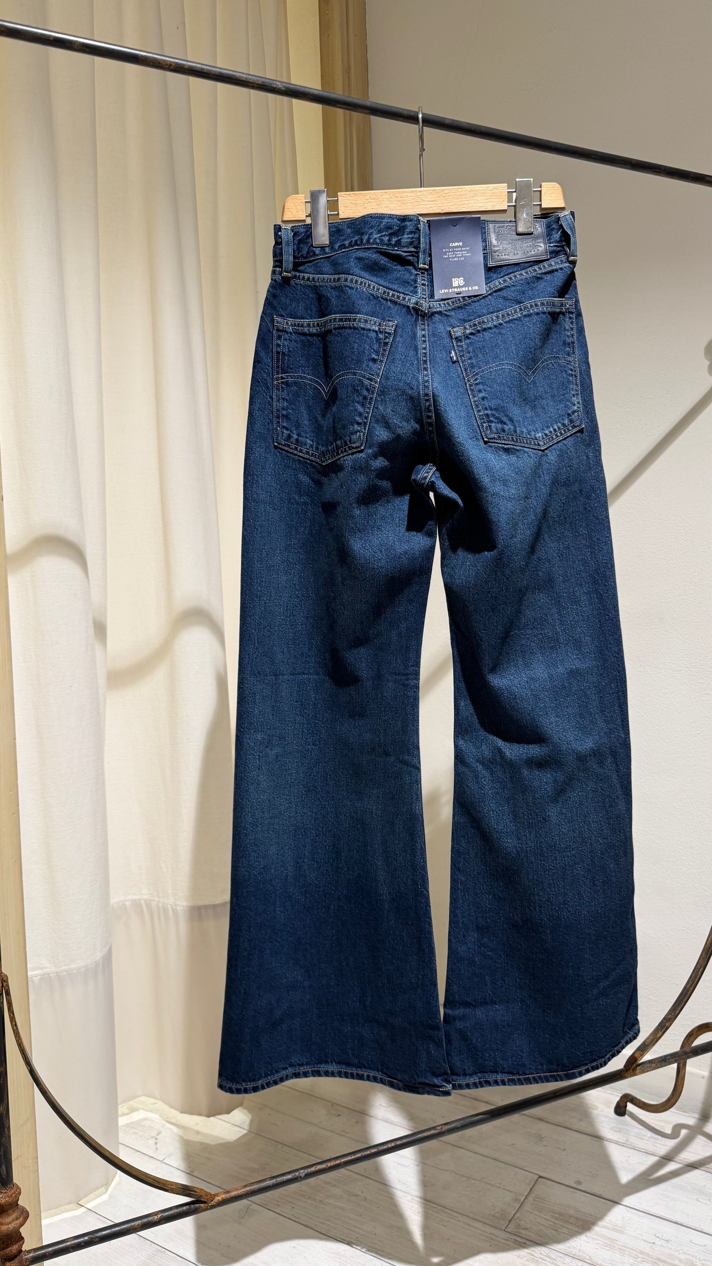 W - Carve Denim - LEVI’s® Blue Tab - Dark Blue