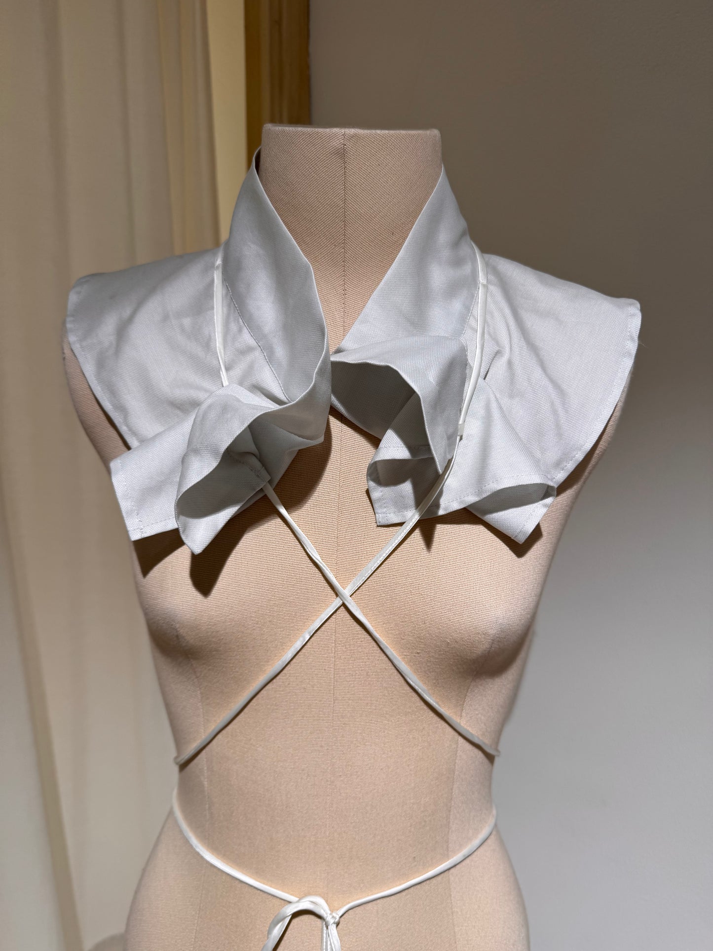 W - Neck - MAISON MARGIELA ARTISANAL Collection 2000/2002 - Pale Grey