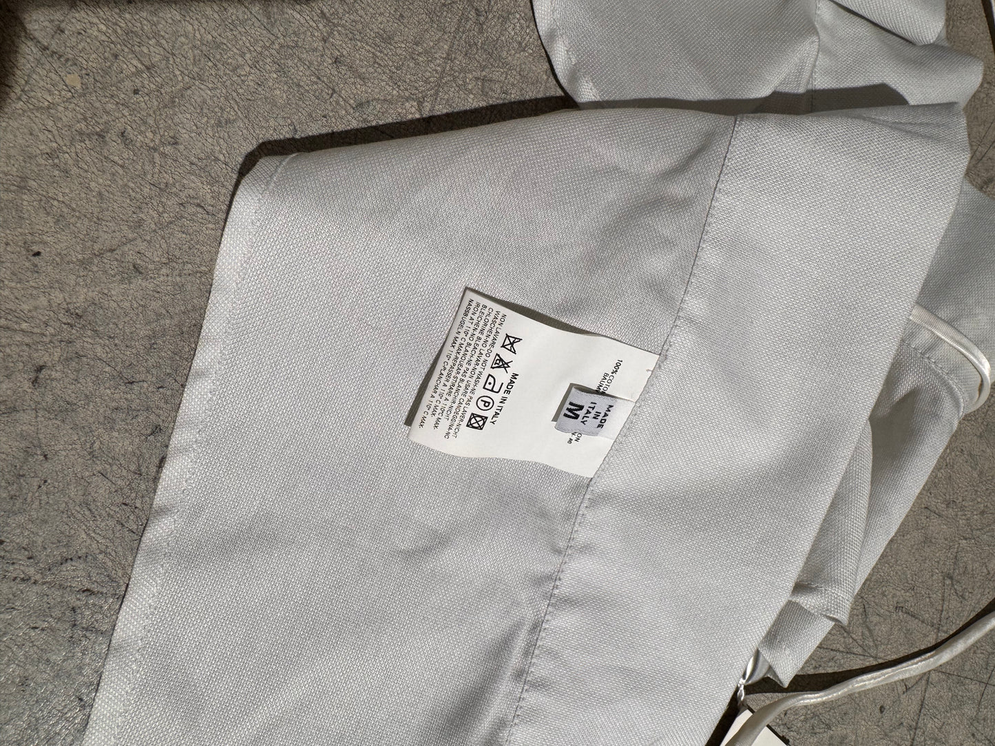 W - Neck - MAISON MARGIELA ARTISANAL Collection 2000/2002 - Pale Grey