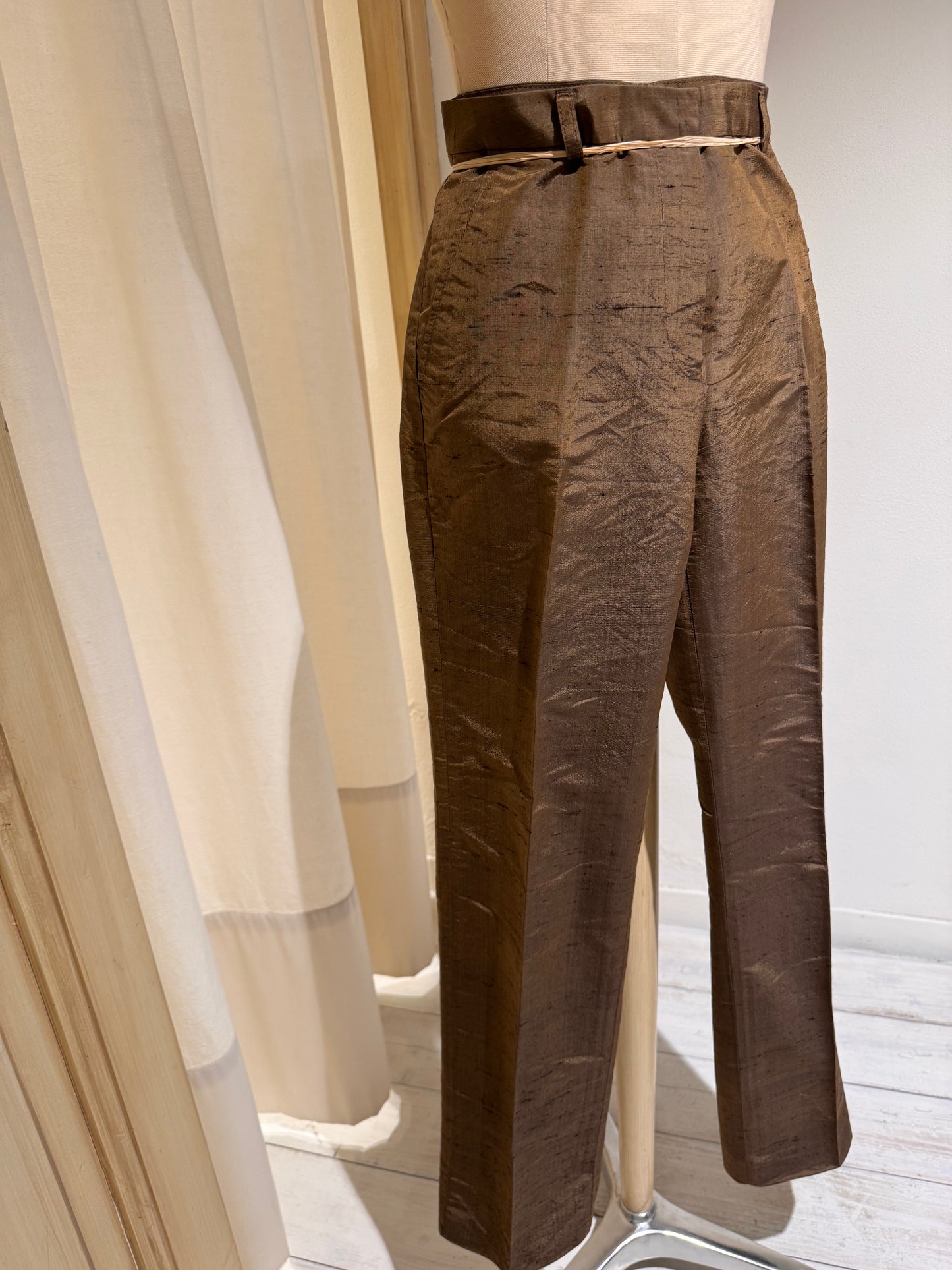 W - Woman Suit - G GIGLI - Year: 1988/9 - Hezelnut