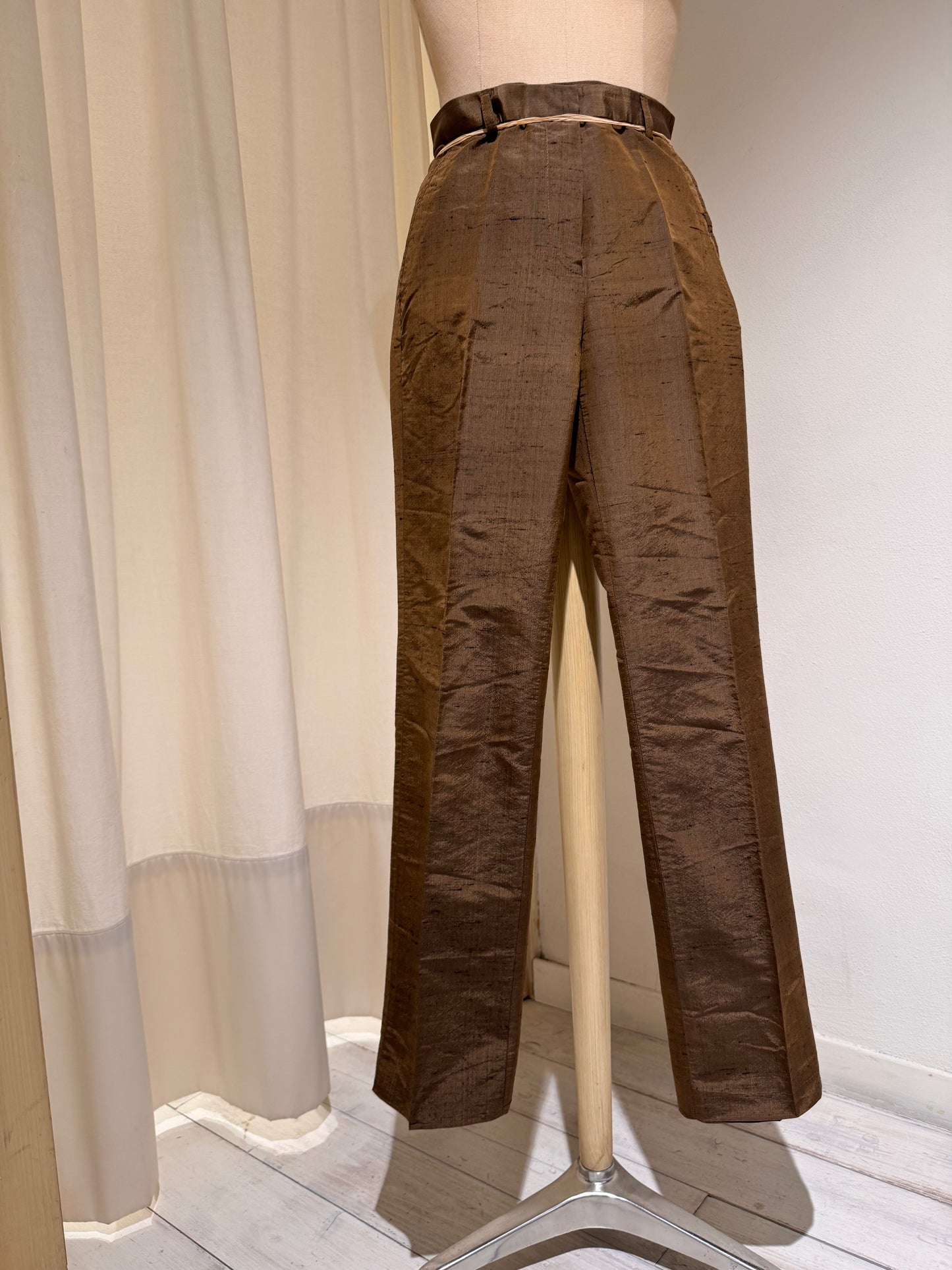 W - Woman Suit - G GIGLI - Year: 1988/9 - Hezelnut
