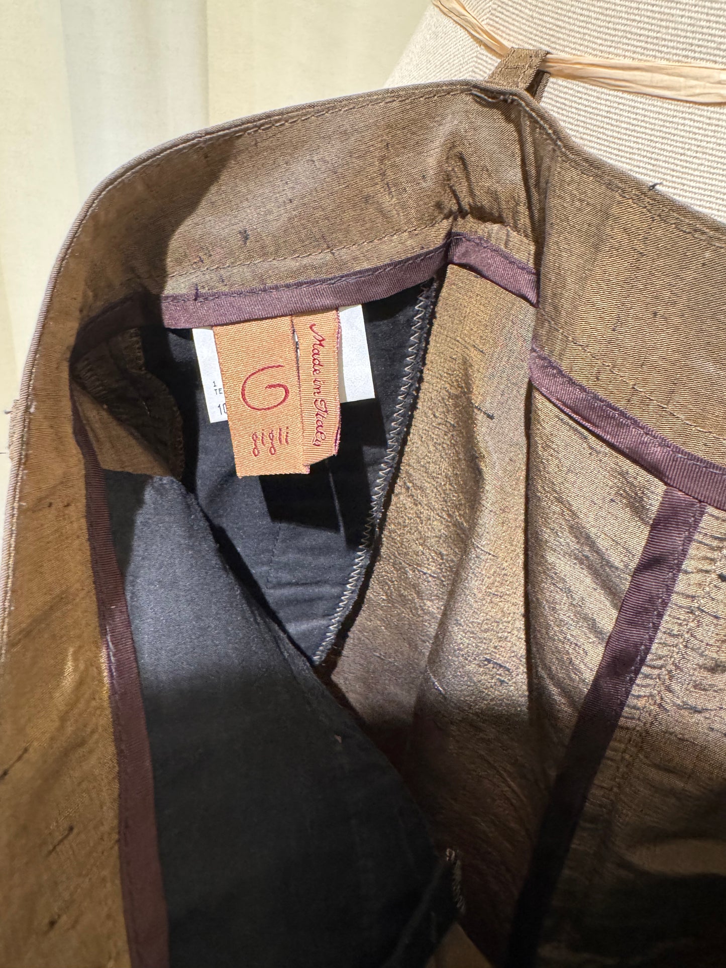 W - Woman Suit - G GIGLI - Year: 1988/9 - Hezelnut