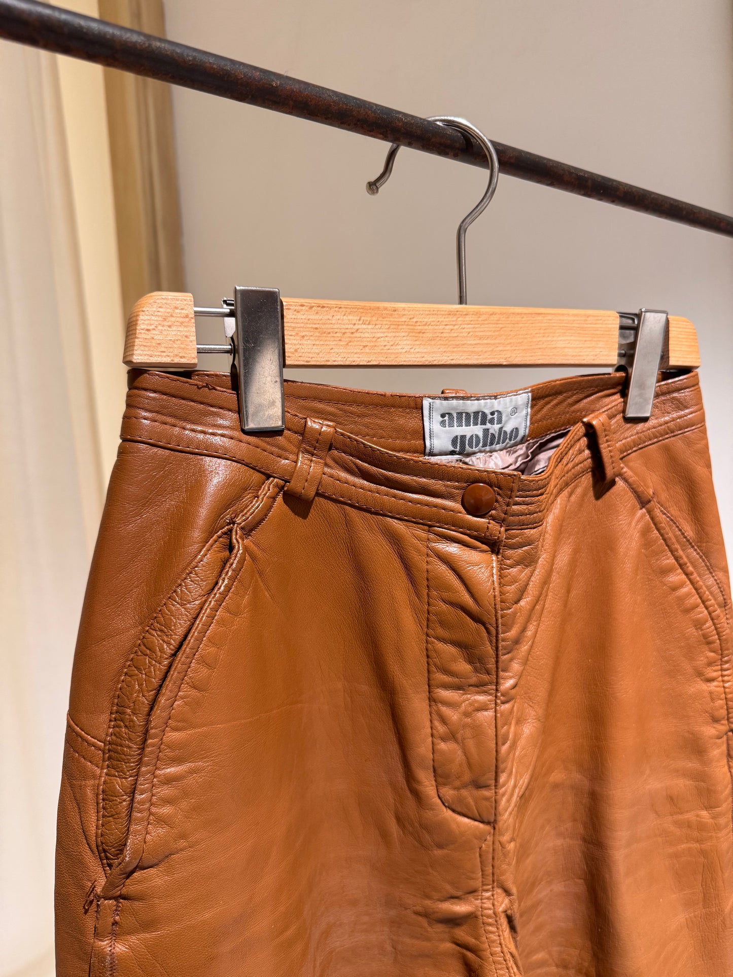W - Leather Pant - ANNA GOBBO - 1981/2 - Cognac Leather
