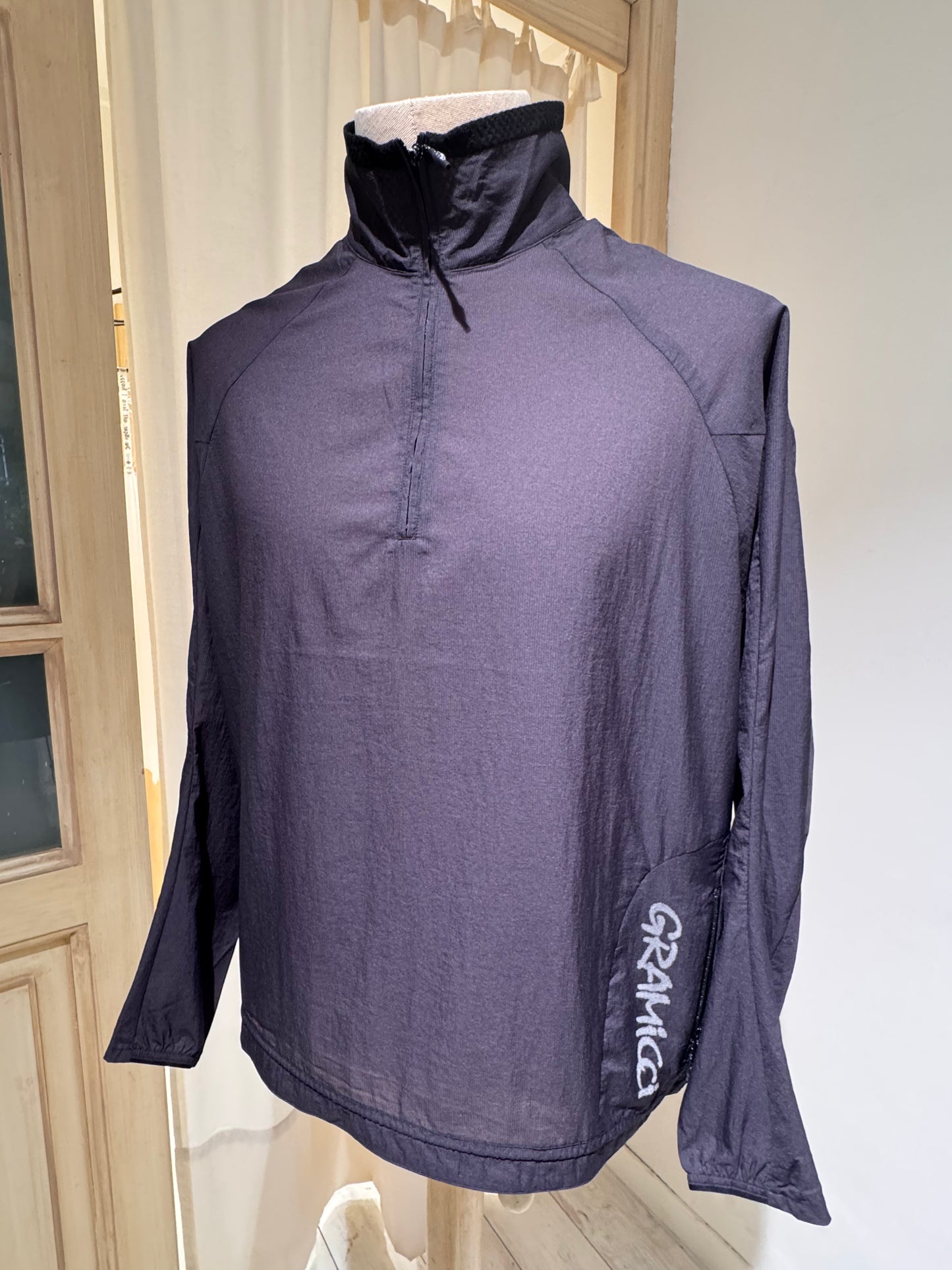 M - Ultra-Light Packable Jacket - GRAMICCI - Midnight Blu