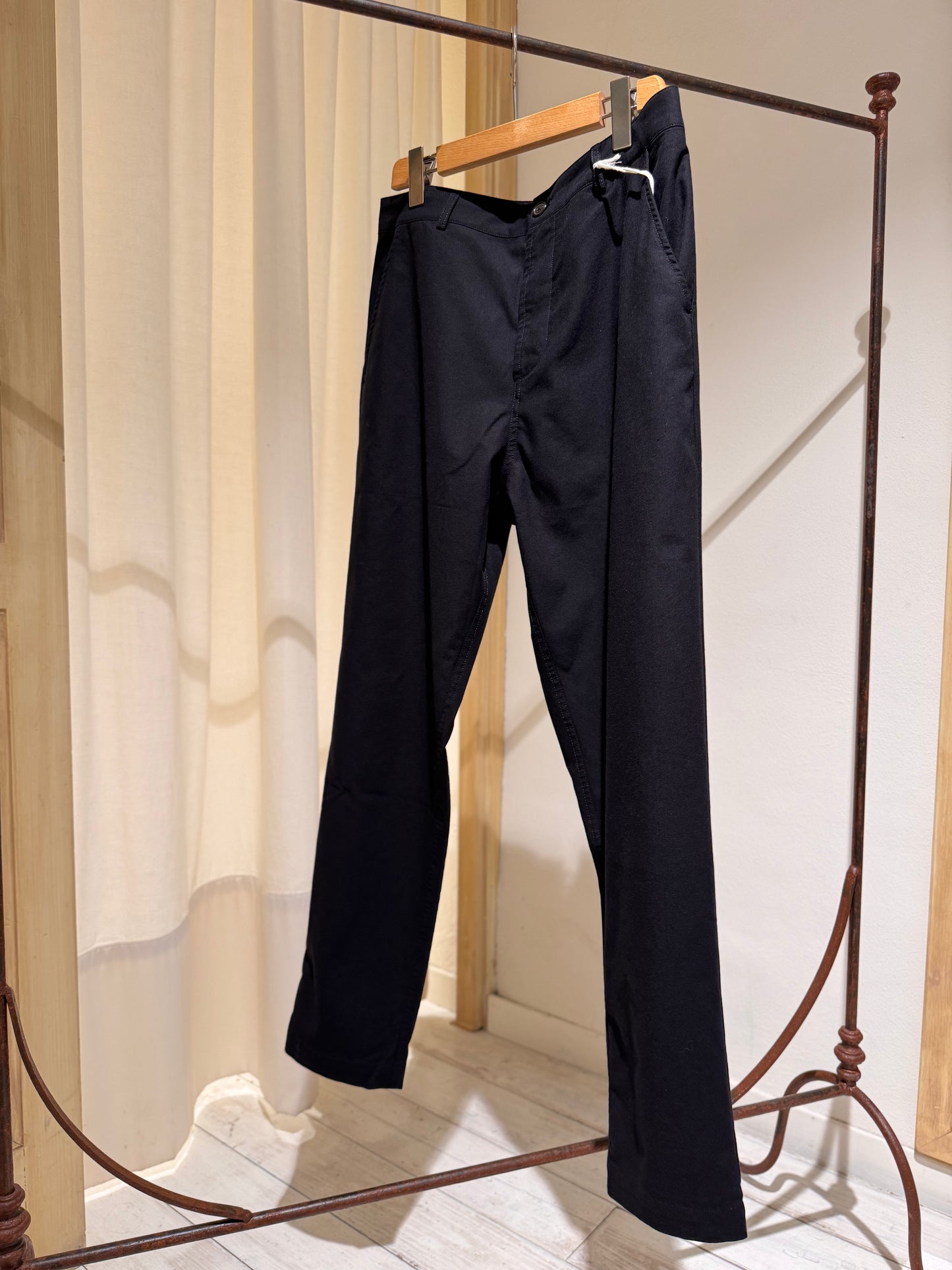 M - Pant Valencia Cotton Military Chino - UNIVERSAL WORKS - Black