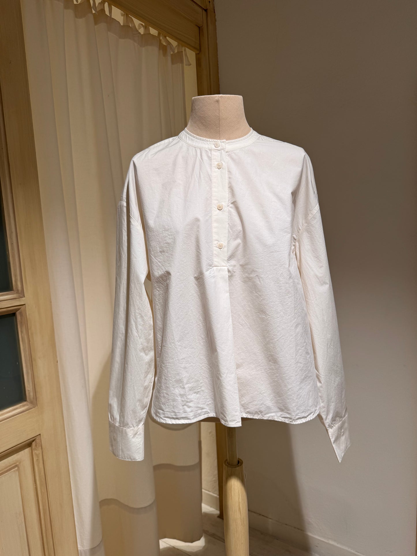 W - Ovelia Shirt - YouMustCreate - White