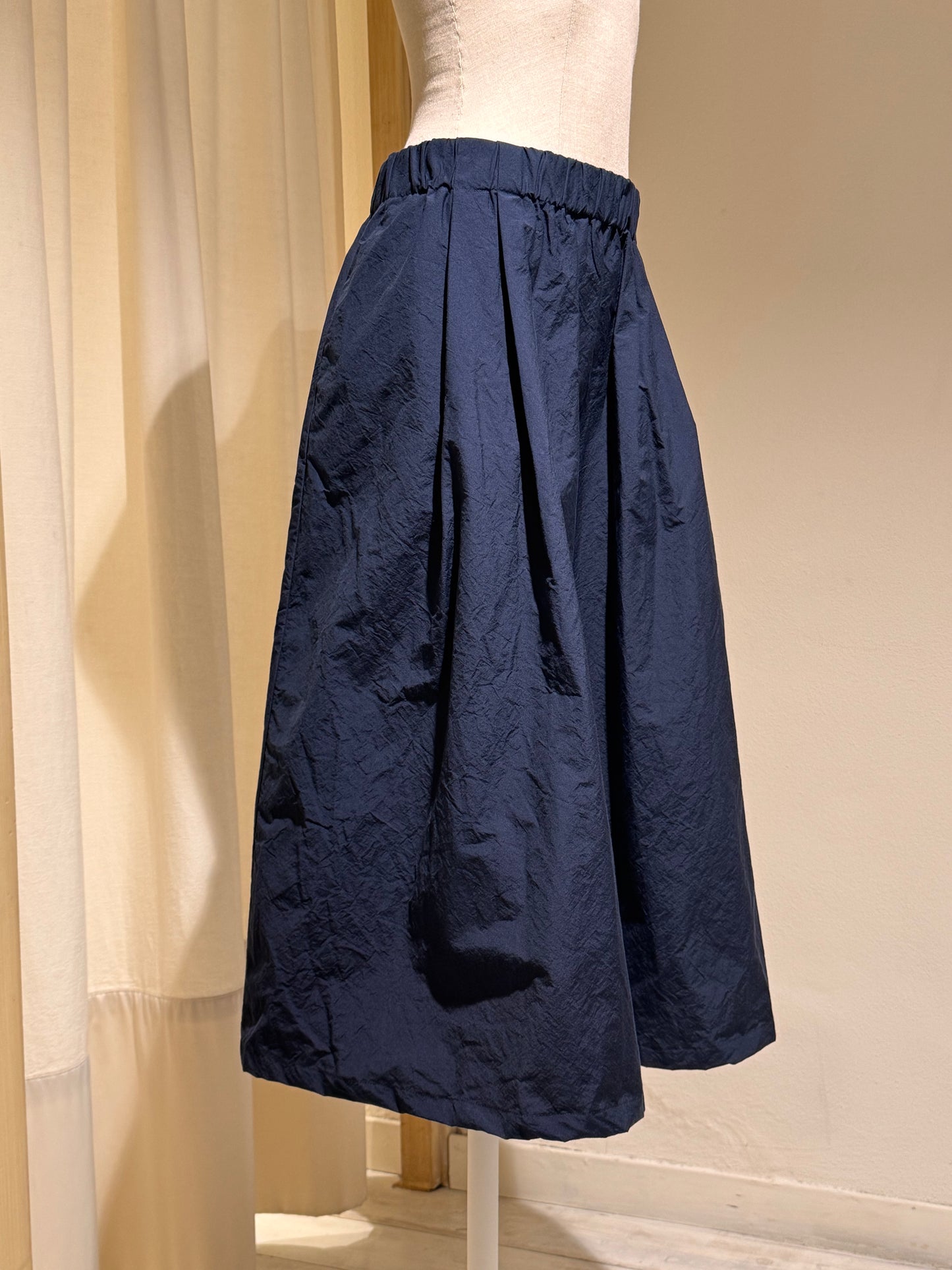 ELASTICATED WAIST LONG SKIRT - APUTNOB