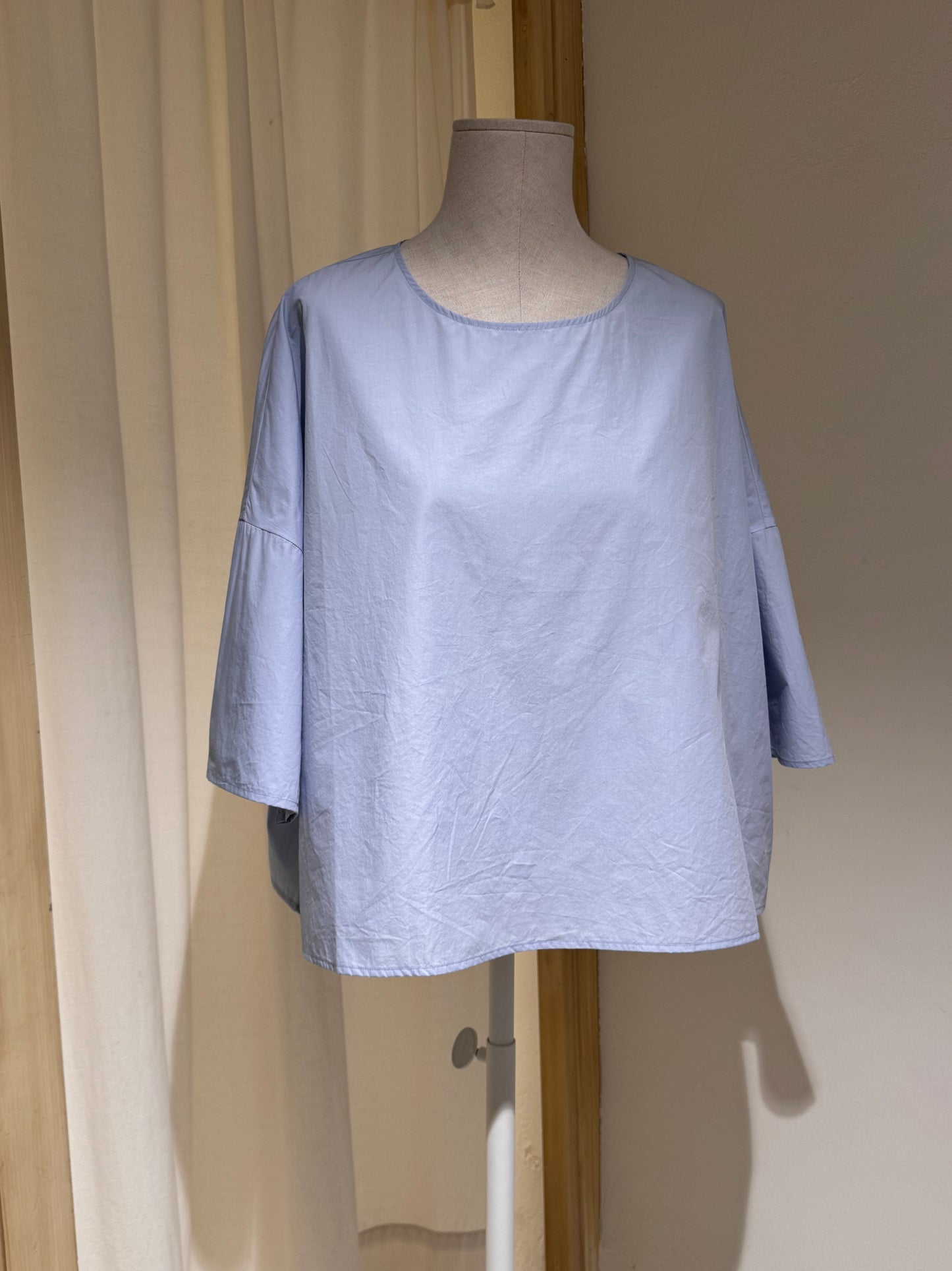 W BLOUSA - APUNTOB - Delicate Light Blue