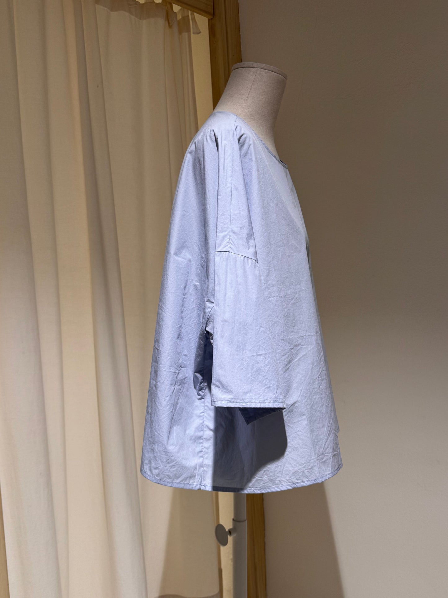 W BLOUSA - APUNTOB - Delicate Light Blue