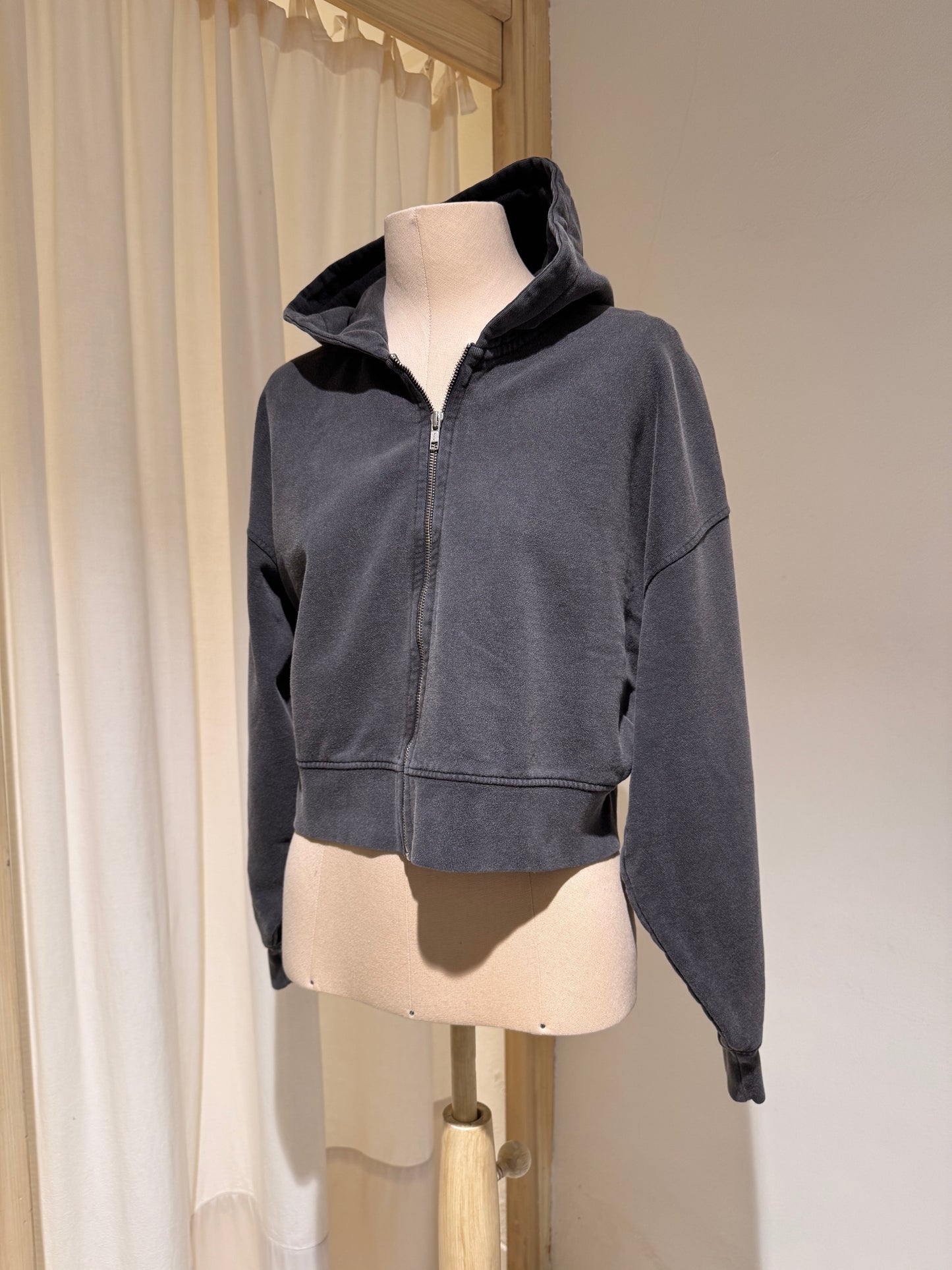 W - Organic Crop Zip Hood - COLORFUL STANDARD Faded Black