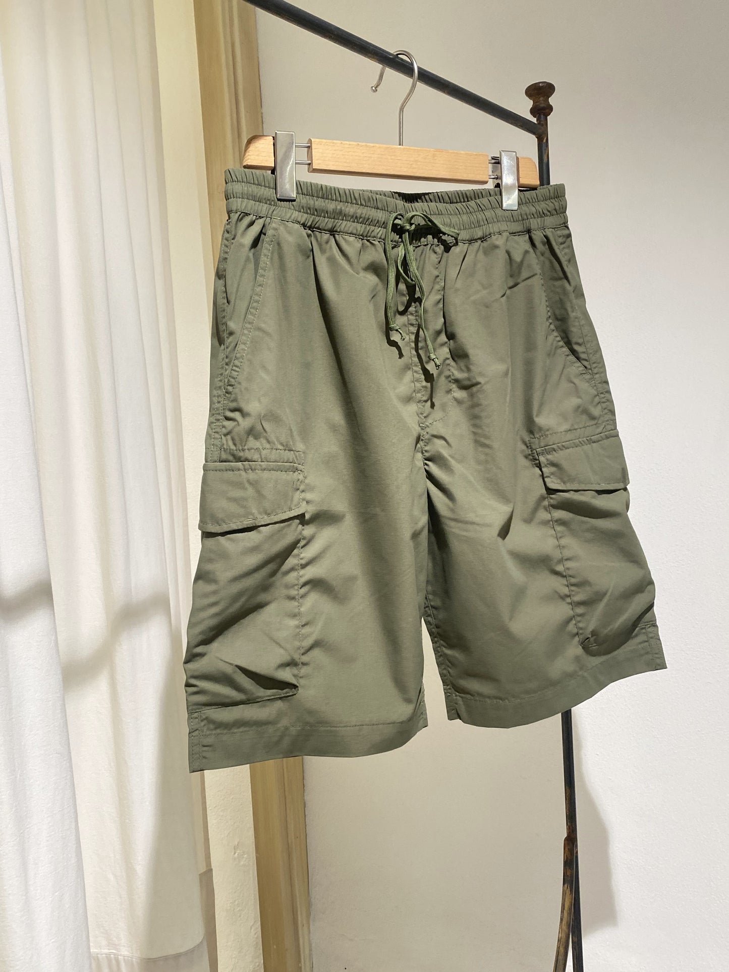 M Parachute Short - Universal Works - Mil Green