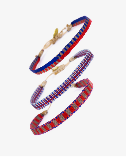 M&W GUANABANA BRACELET - MULTI BLUE & RED BASE