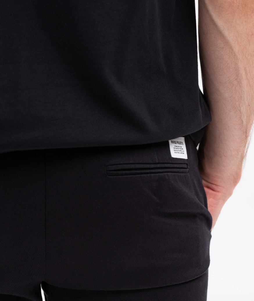 M Aros Slim Light Stretch Chino - NORSE PROJECTS - Black