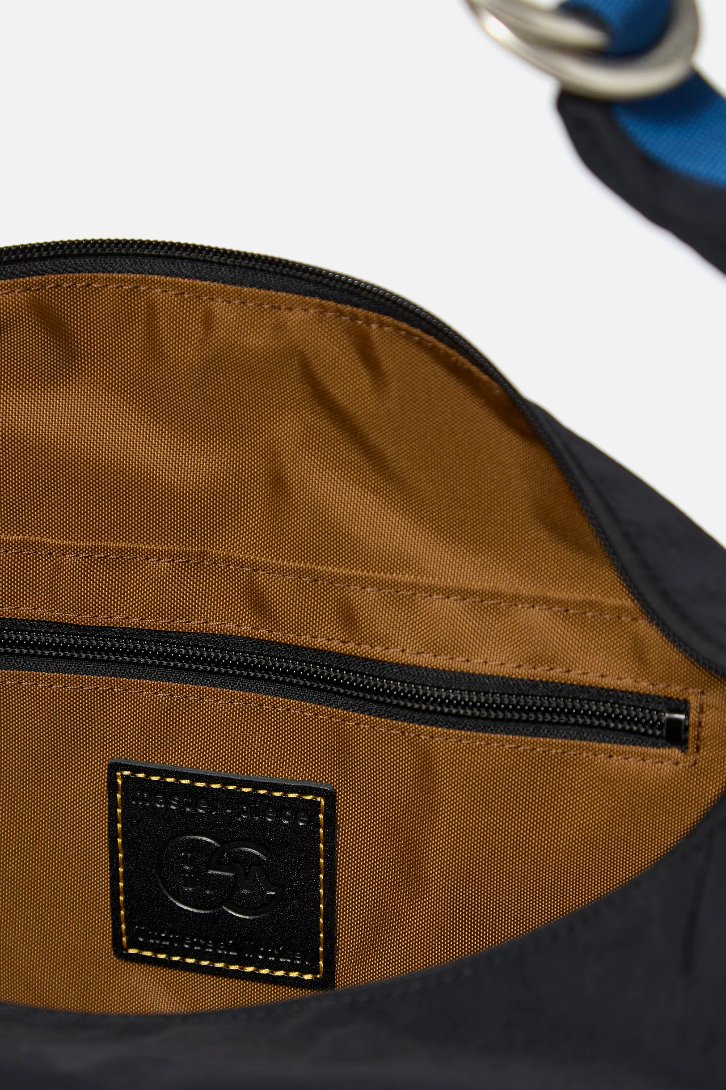 MASTER-PIECE x UNIVERSAL WORKS MEDIUM CANVAS SHOULDER BAG