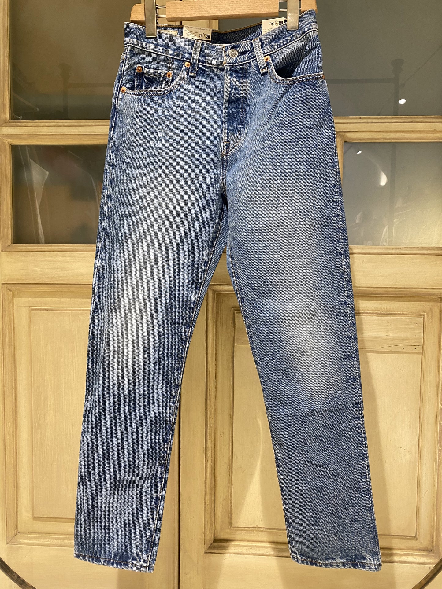 W 501® Levi's® Crop Jeans